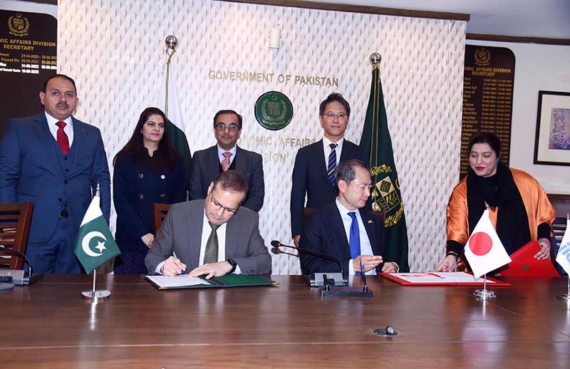 Secretary Economic Affairs Muhammad Humair Karim and Japanese Ambassador Akamatsu Shuichi signing the Pakistan-Japan grant agreement in Islamabad on 13 January 2026.