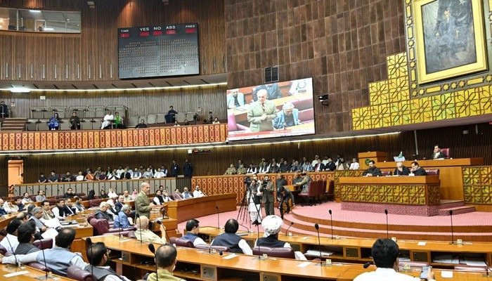 Image published with the Geo News report on the National Assembly's approval of the FY2026-27 budget.