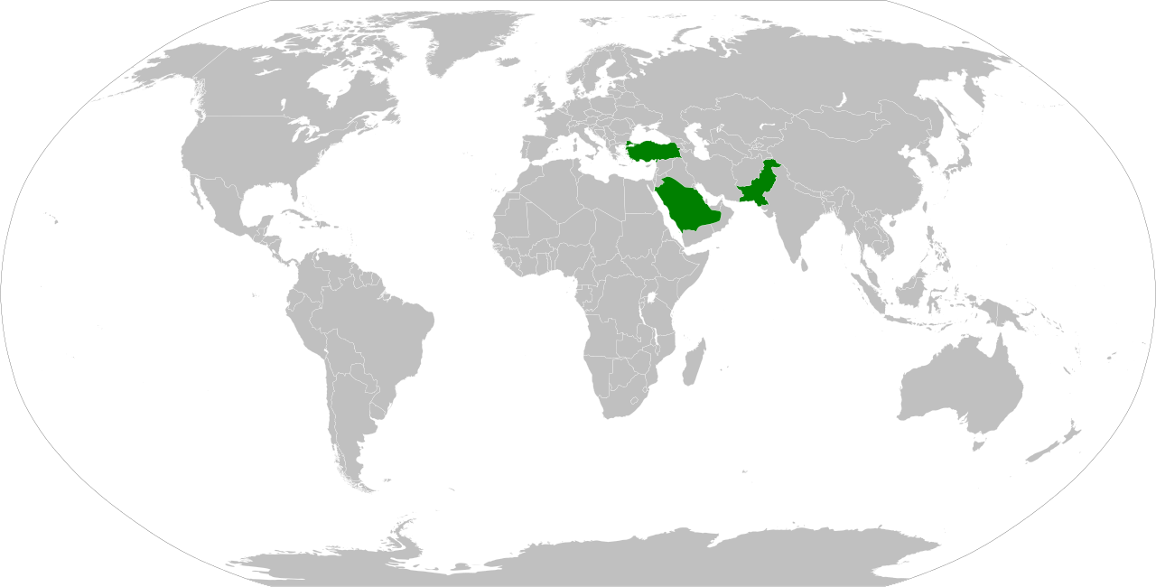 World map with the three signatories of the Makkah Joint Defence Agreement — Pakistan, Saudi Arabia and Türkiye — highlighted in green.
