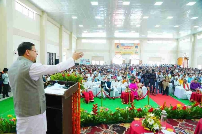 मुख्यमंत्री ने 12.51 करोड़ की लागत से हरबंश कपूर मेमोरियल कम्युनिटी हॉल का किया लोकार्पण